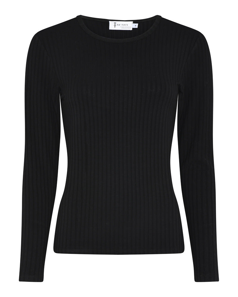 JanettTT Long Sleeve T-shirt